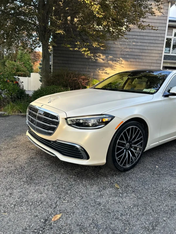 Mercedes-Benz exterior finish
