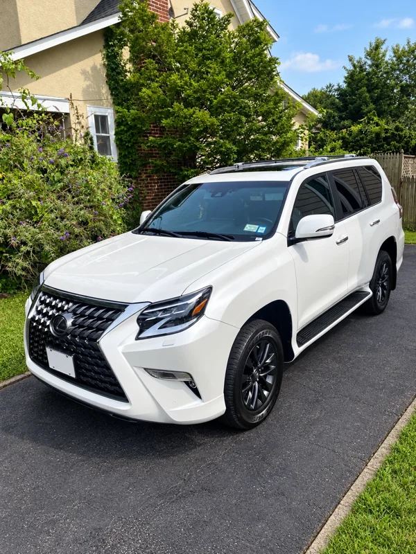 Lexus exterior finish